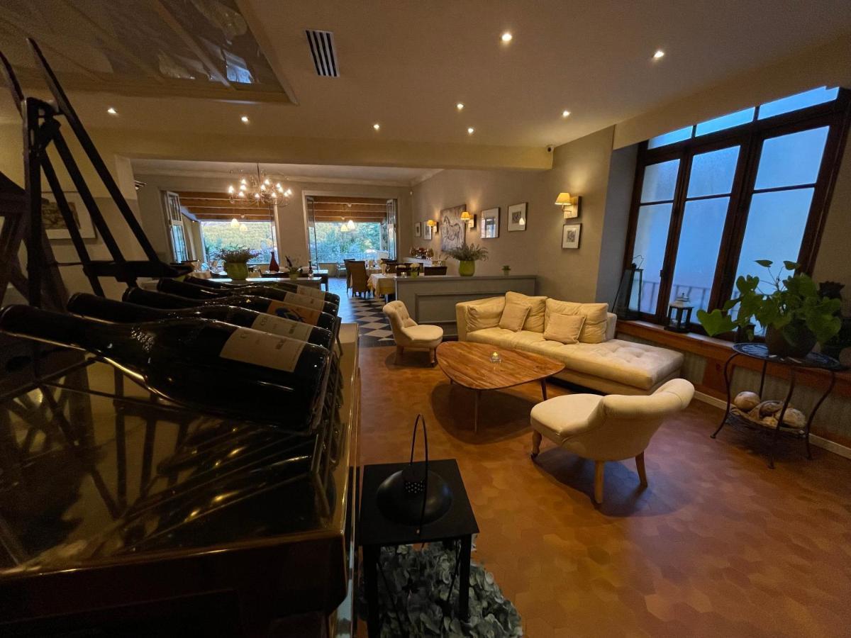 Hotel Berneron Vallon-Pont-dʼArc 외부 사진