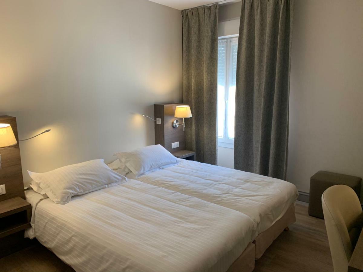 Hotel Berneron Vallon-Pont-dʼArc 외부 사진