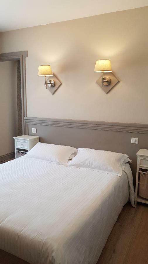 Hotel Berneron Vallon-Pont-dʼArc 외부 사진
